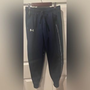 Under Armour youth M navy sweatpants with zipper pockets